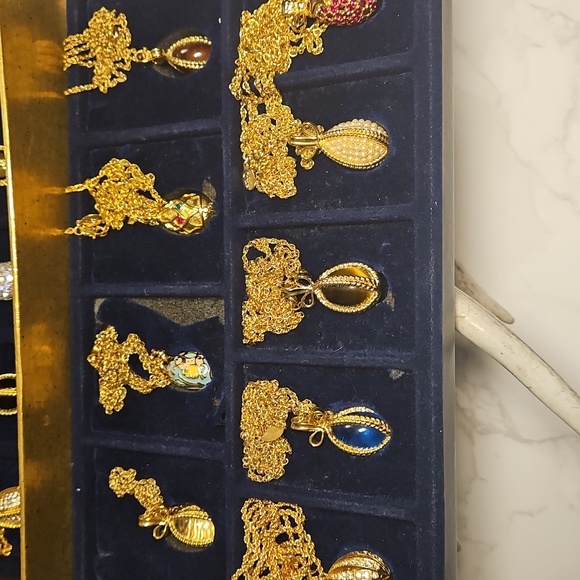 Vintage Joan Rivers Classics EGGS VOLUME II 18pcs - Picture 12 of 12